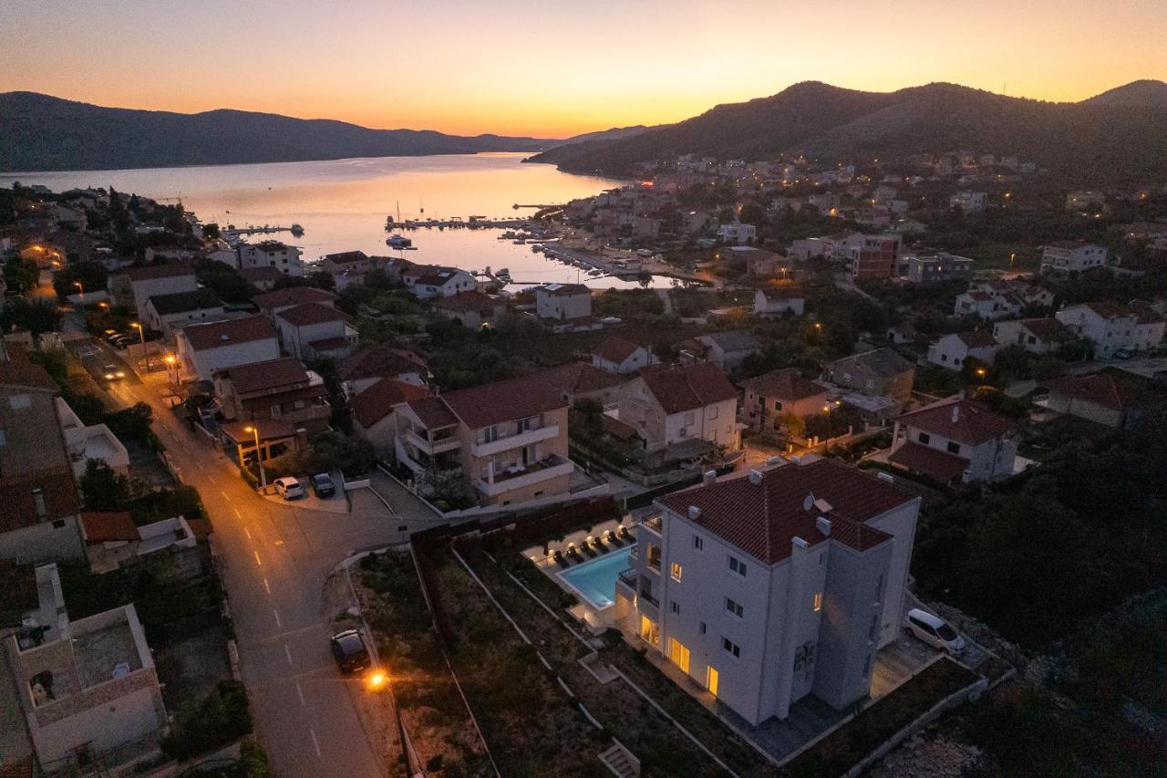 Villa Barbara & Zoran With Heated Swimming Pool Seget Vranjica Luaran gambar