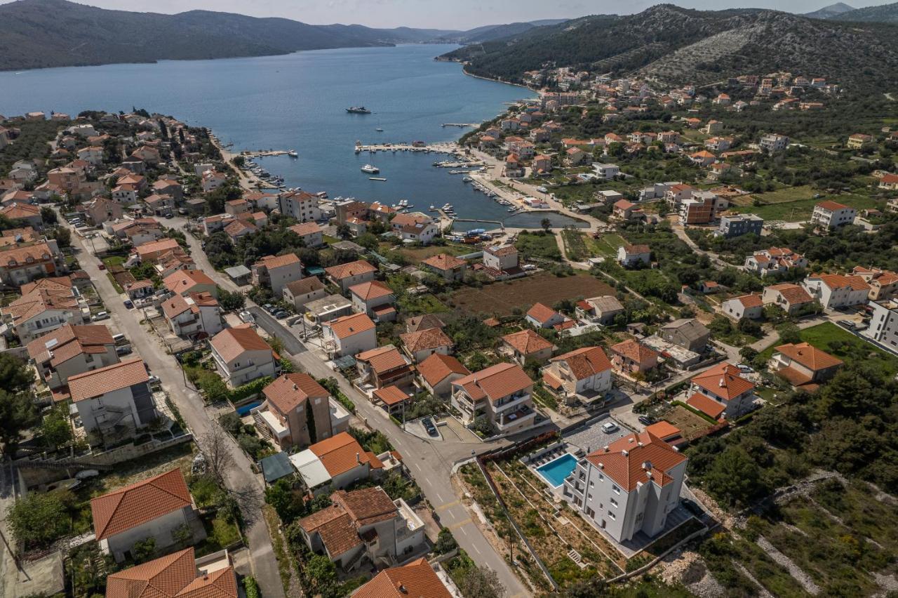 Villa Barbara & Zoran With Heated Swimming Pool Seget Vranjica Luaran gambar