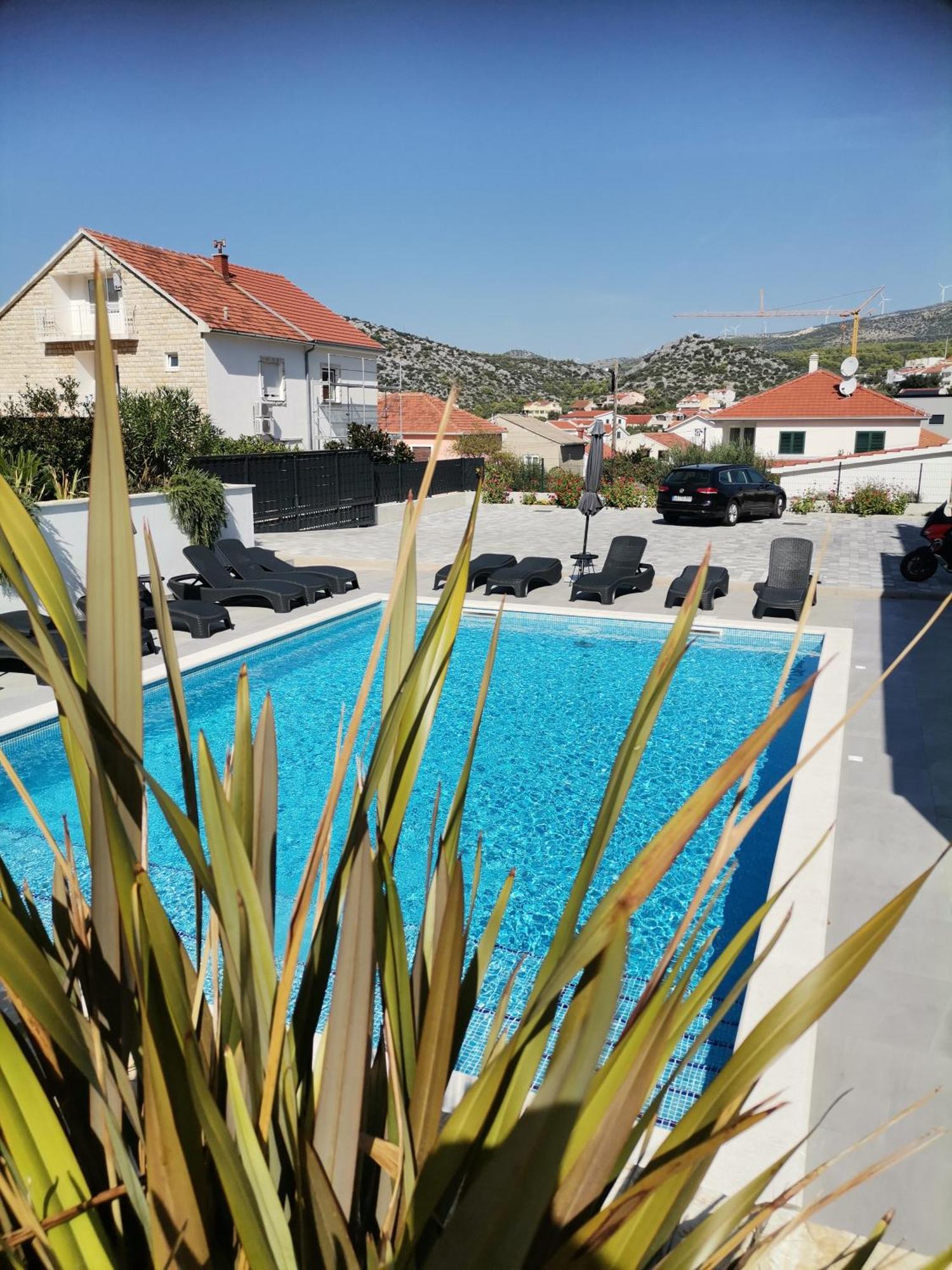 Villa Barbara & Zoran With Heated Swimming Pool Seget Vranjica Luaran gambar